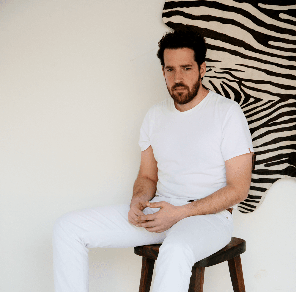 Pedro Vian adelanta singles y remezclas de su próximo álbum