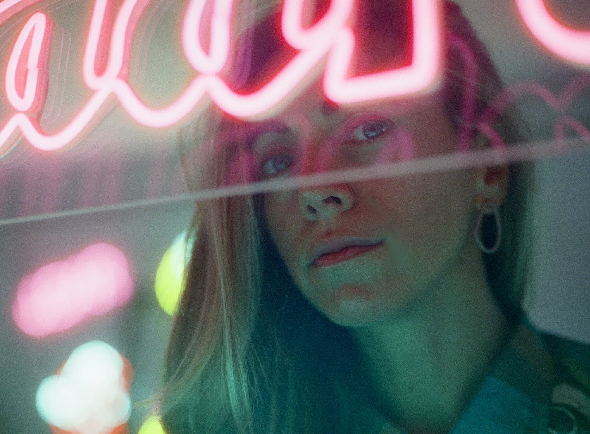 Fernanda Arrau lanza Quiebre, su nuevo EP